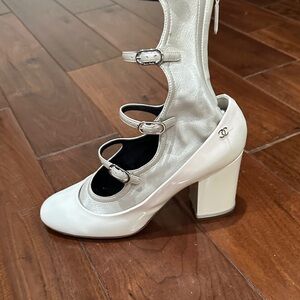 CHANEL White and Silver High-Heeled Boots